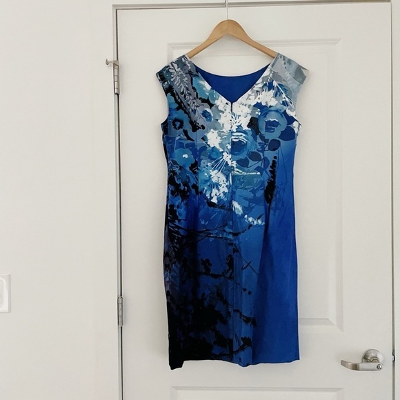 Kay Unger Abstract Floral Velvet Flocked Sheath Dress - Picture 2 of 13